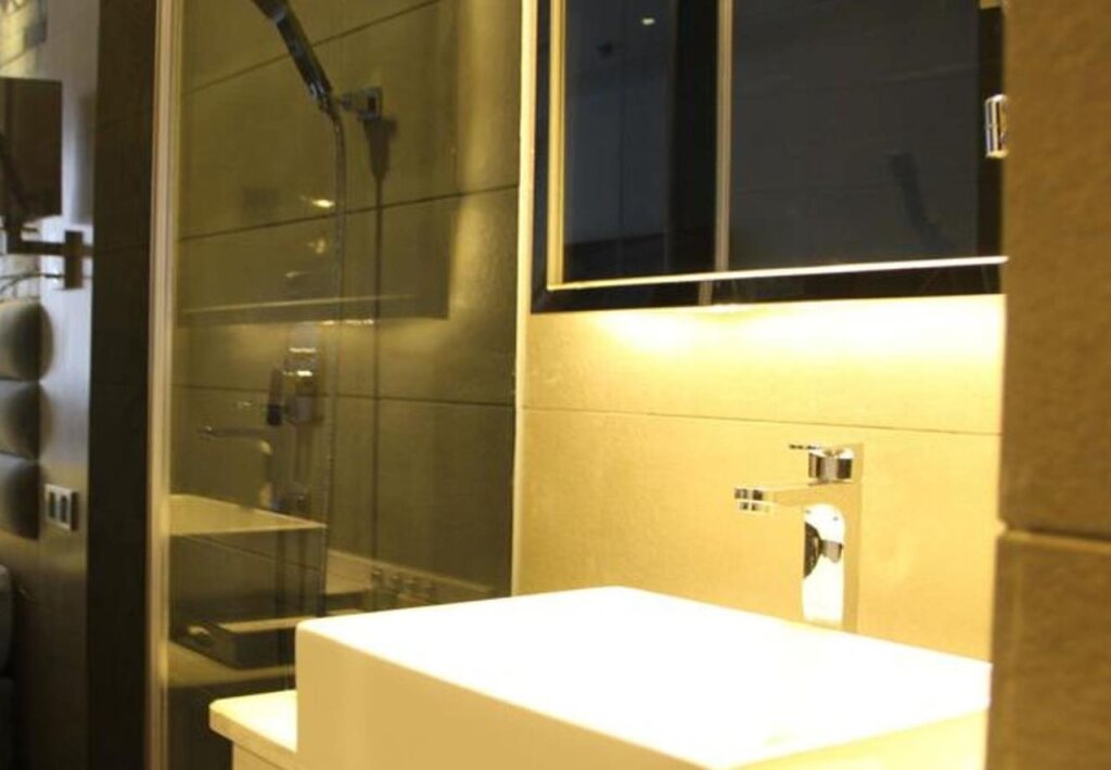 Чэнду: Howdy Smart Hotel