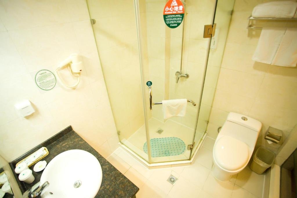 Шанхай: GreenTree Inn Shanghai Meilan Lake Hutai Road Express Hotel