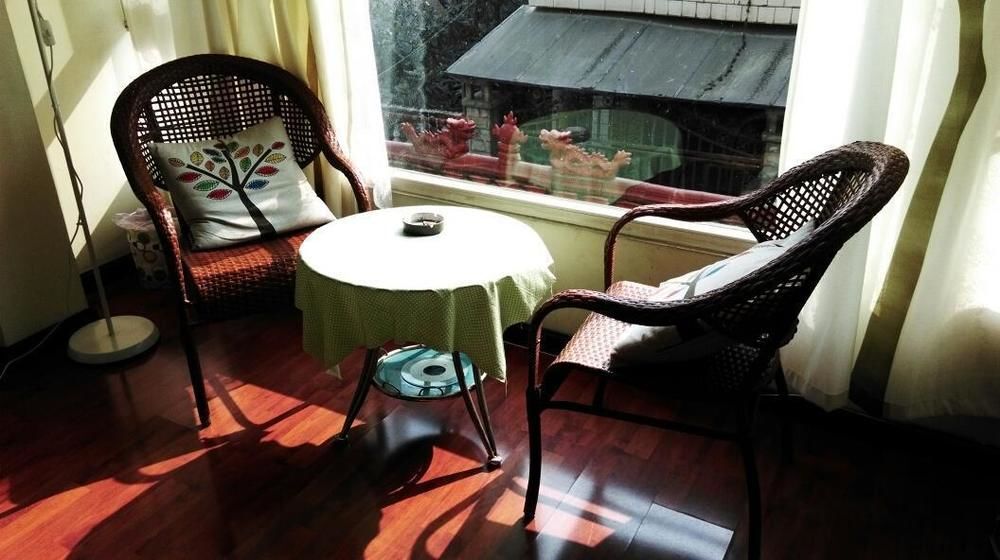Чэнду: Chengdu Bling Bling Hostel