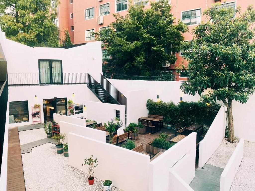 Шанхай: Hidden Garden International Youth Hostel - Oriental Pearl & Lujiazui