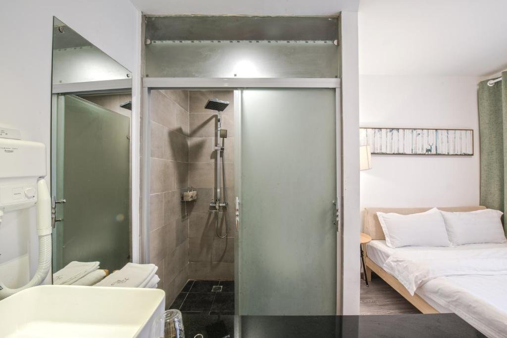 Hidden Garden International Youth Hostel - Oriental Pearl & Lujiazui — фото 3