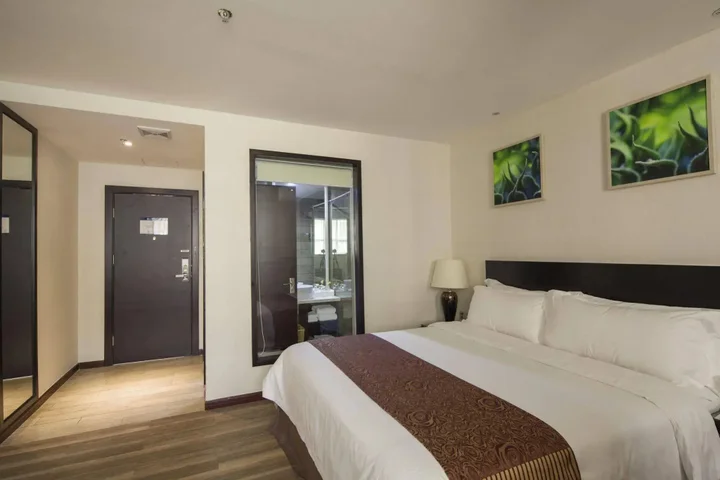 Чжухай: Zhuhai Aqueen Hotel