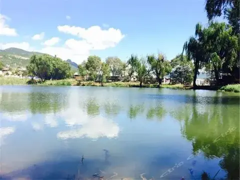 Лицзян: Lijiang Lake House