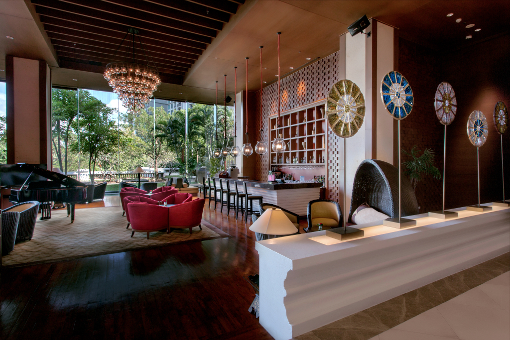 Шангри-Ла: Hotel & Suites Shangri-La