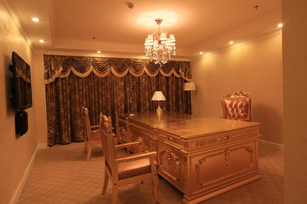 Чжанцзякоу: Zhangjiakou HongHao Holiday Hotel