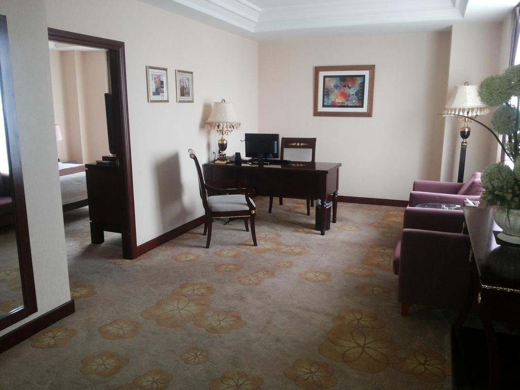 Шэньян: Sanlongzhongtian Hotel