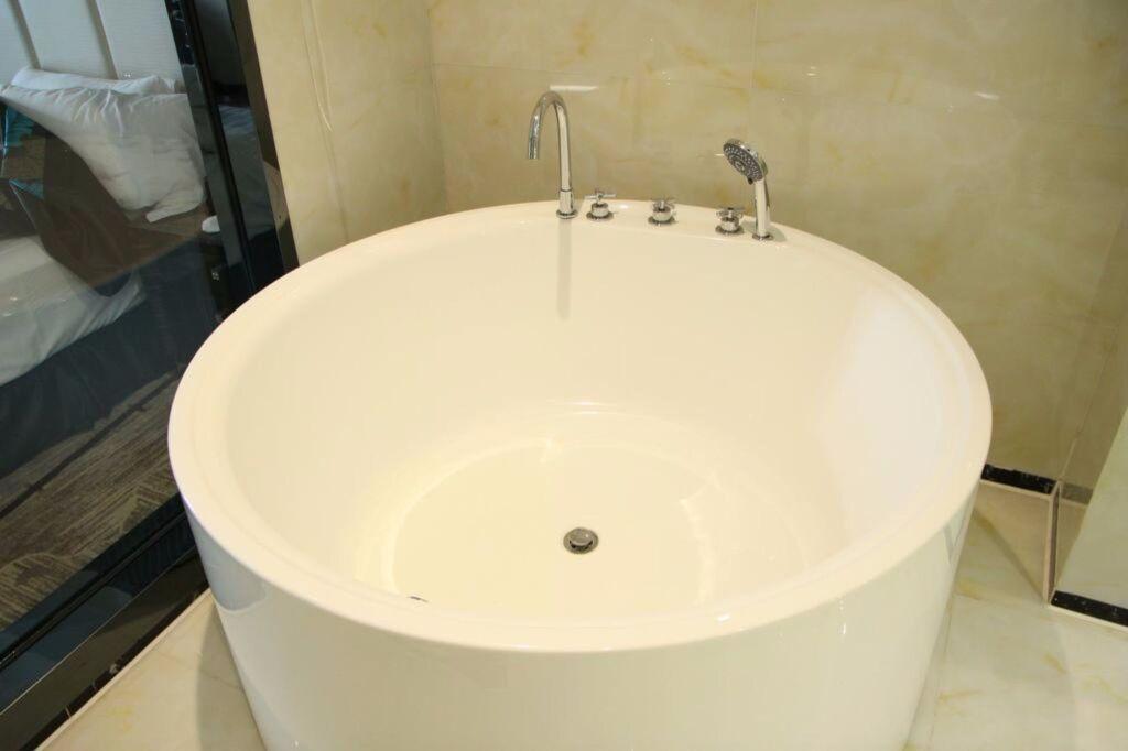 Фошань: Sweet World Hotel (Foshan Jihuayuan, Zumiao)