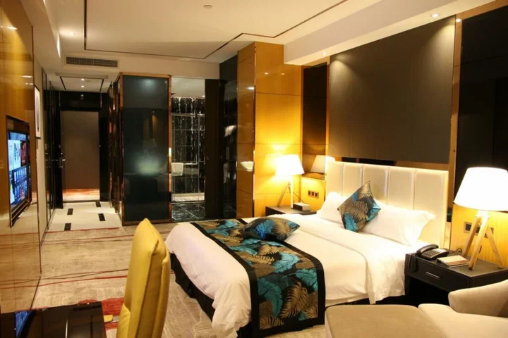 Фошань: Sweet World Hotel (Foshan Jihuayuan, Zumiao)