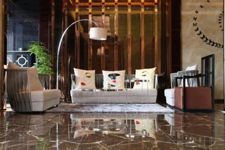 Фошань: Sweet World Hotel (Foshan Jihuayuan, Zumiao)