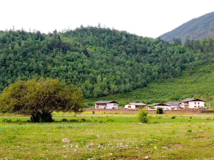 Шангри-Ла: Dimu Retreat