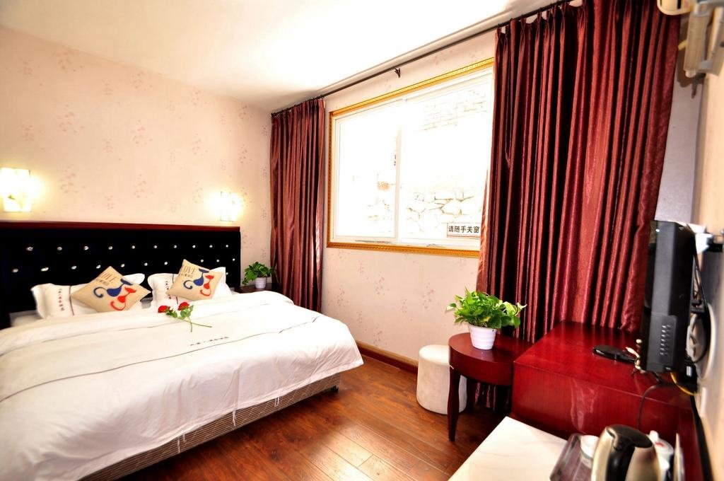 Цзючжайгоу: Jiuzhairen Business Hotel