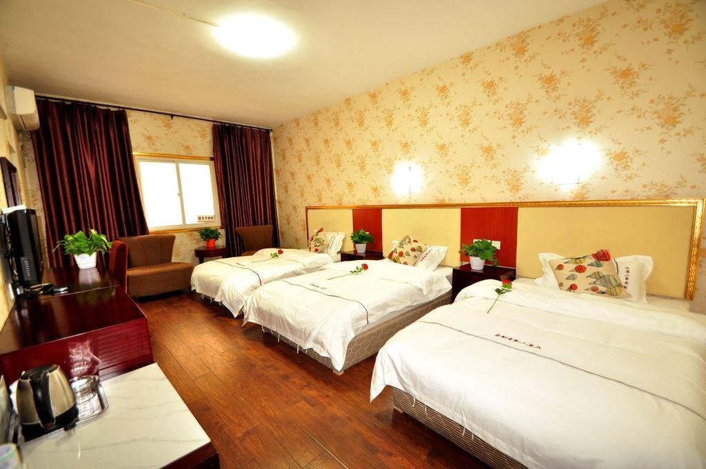 Цзючжайгоу: Jiuzhairen Business Hotel
