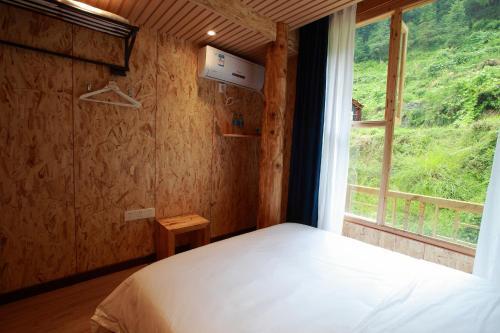 Чжаосин: Tong Sang Art Hotel