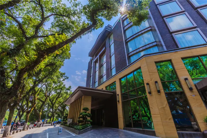 Гуйлинь: Jolie Vue Boutique Guilin