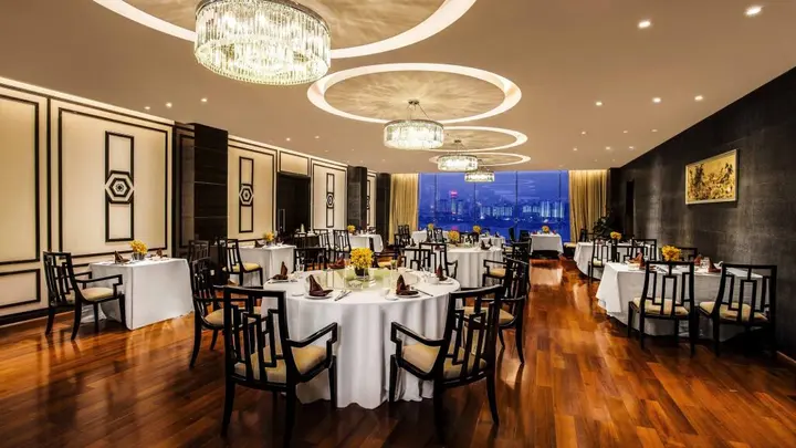 Наньчан: Holiday Inn Nanchang Riverside by IHG