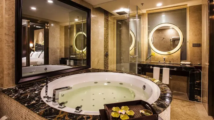 Наньчан: Holiday Inn Nanchang Riverside by IHG