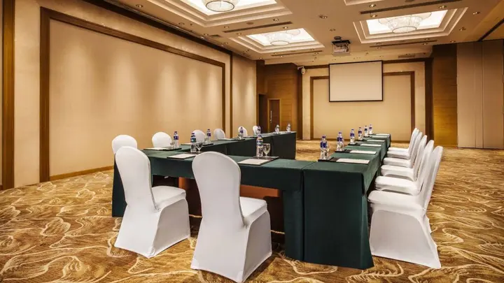 Наньчан: Holiday Inn Nanchang Riverside by IHG