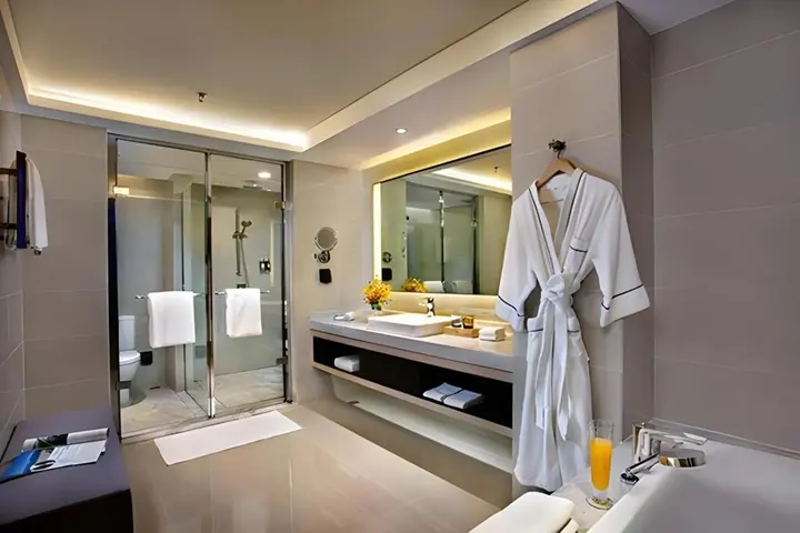 Далянь: Mercure Hotel Dalian-Friendship Square