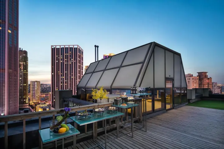 Далянь: Mercure Hotel Dalian-Friendship Square