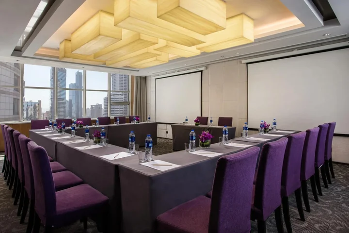 Далянь: Mercure Hotel Dalian-Friendship Square