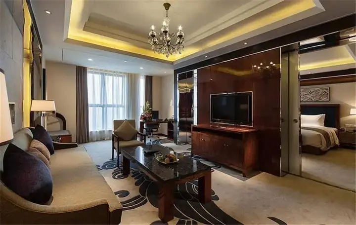 Чэнду: Chengdu Phoenix International Hotel