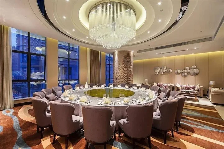 Чэнду: Chengdu Phoenix International Hotel