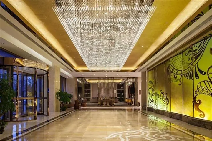 Чэнду: Chengdu Phoenix International Hotel