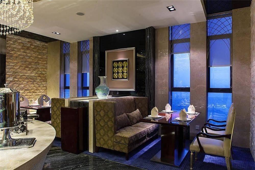Чэнду: Chengdu Phoenix International Hotel