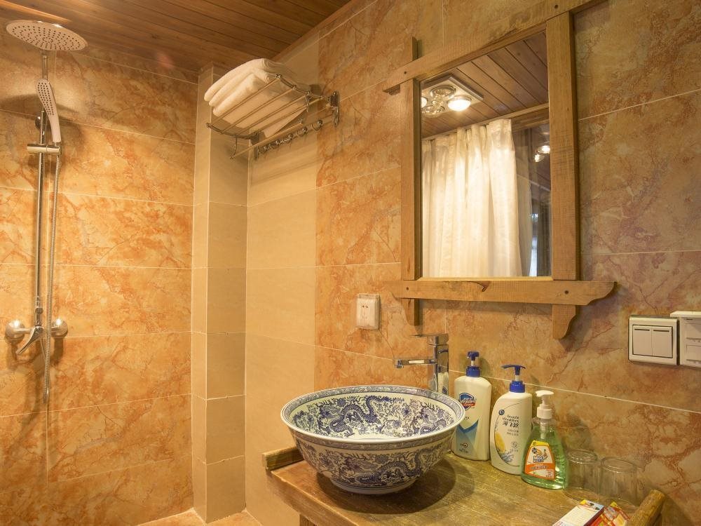 Лицзян: Lijiang Hejiayi Inn