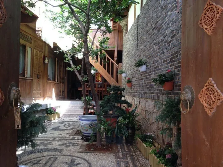 Лицзян: Lijiang Hejiayi Inn