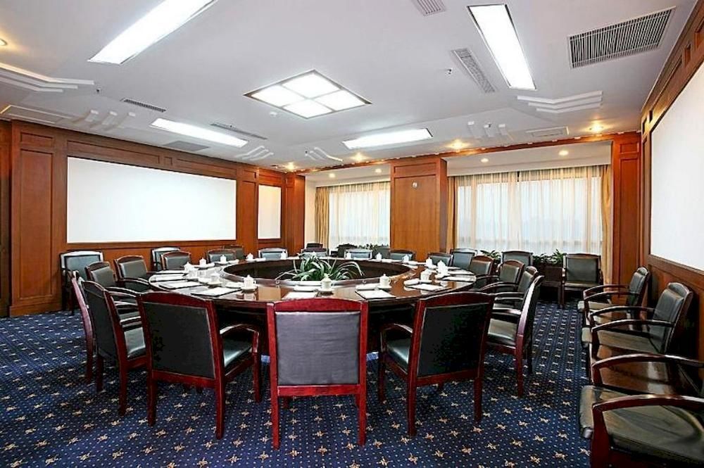 Пекин: Beijing Jian Yin Hotel