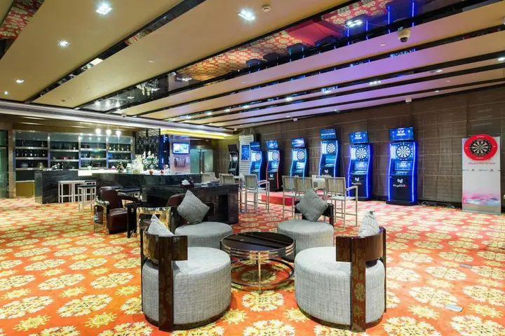 Санья: Sanya Visun Royal Yacht Hotel