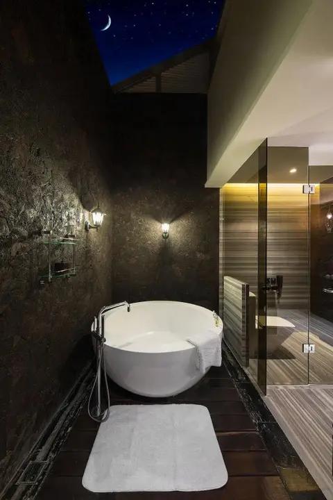 Санья: Sanya Visun Royal Yacht Hotel