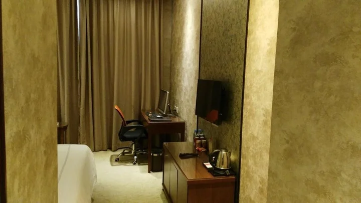 Шэньчжэнь: Shenzhen Long Vacation Hotel