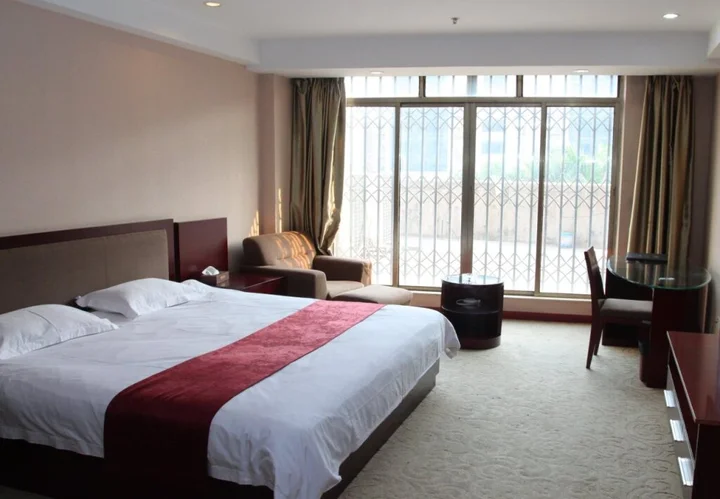 Гуанчжоу: Rich Hotel