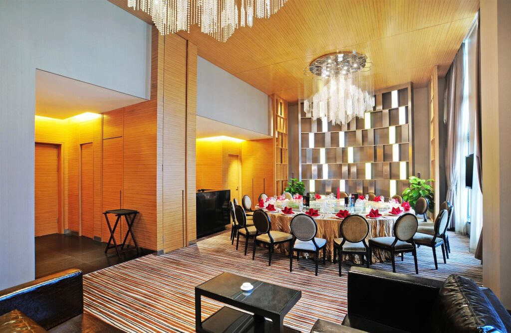 Чжэнчжоу: Aloft Zhengzhou Shangjie
