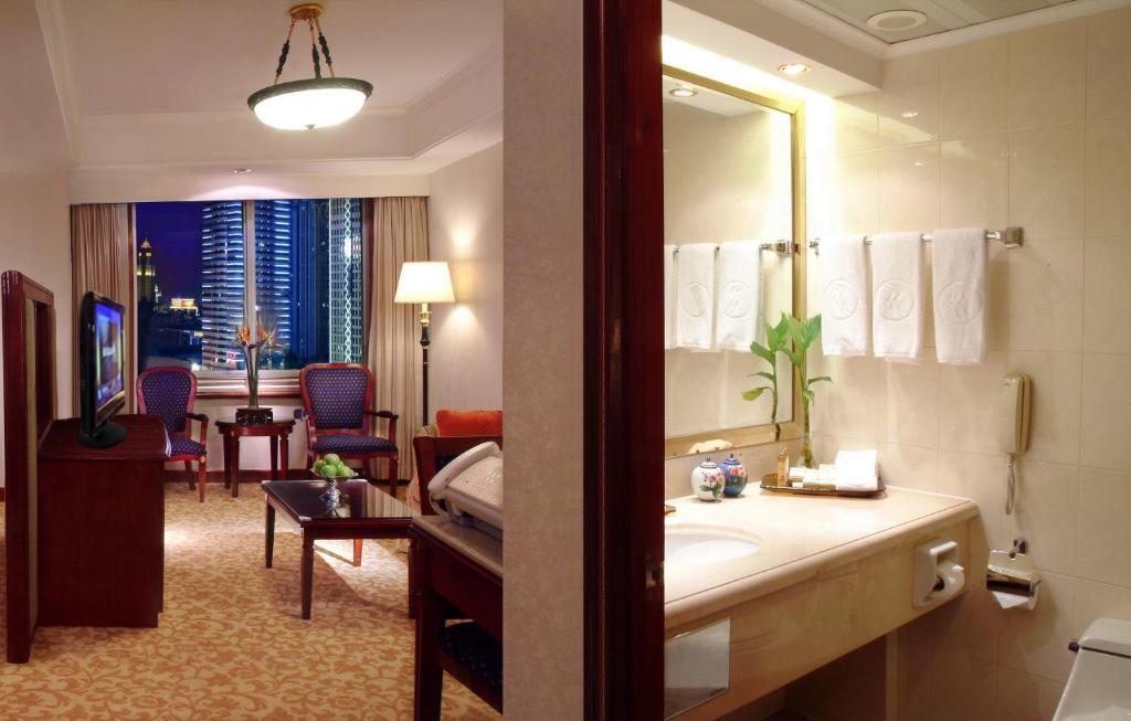 Ухань: Ramada Plaza Tian Lu Hotel Wuhan