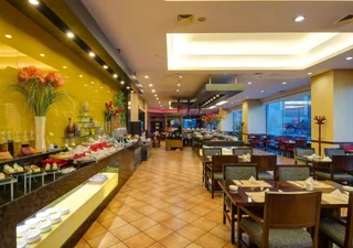 Далянь: Grand Continent International Hotel