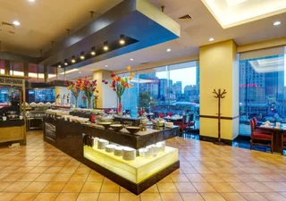 Далянь: Grand Continent International Hotel