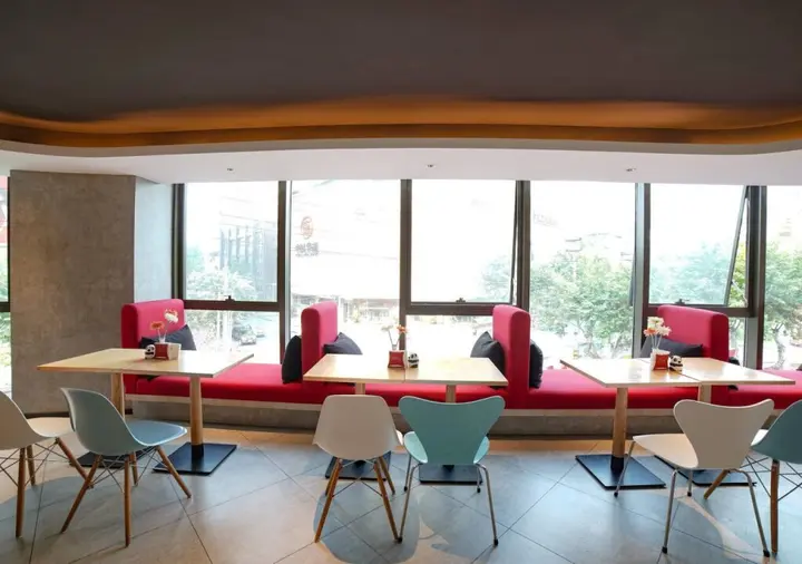 Чэнду: Ibis Chengdu Chunxi Road Hotel