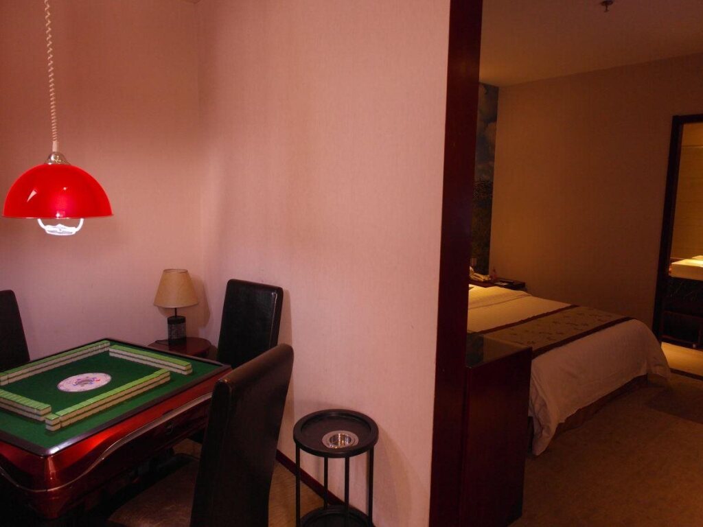 Шанхай: Shanghai Holland Hotel