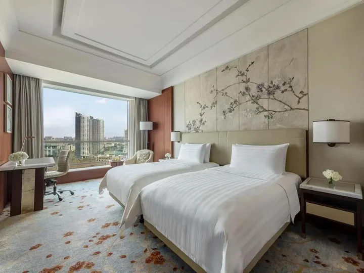 Циньхуандао: Shangri-La Qinhuangdao