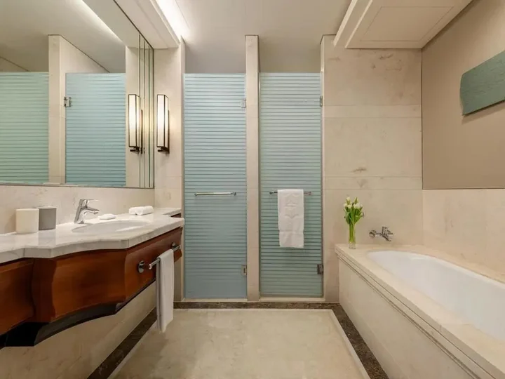Циньхуандао: Shangri-La Qinhuangdao