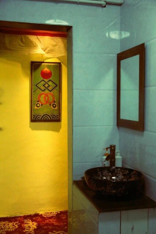 Шангри-Ла: The Design Of Gathering Ten Powerful Elements Inn
