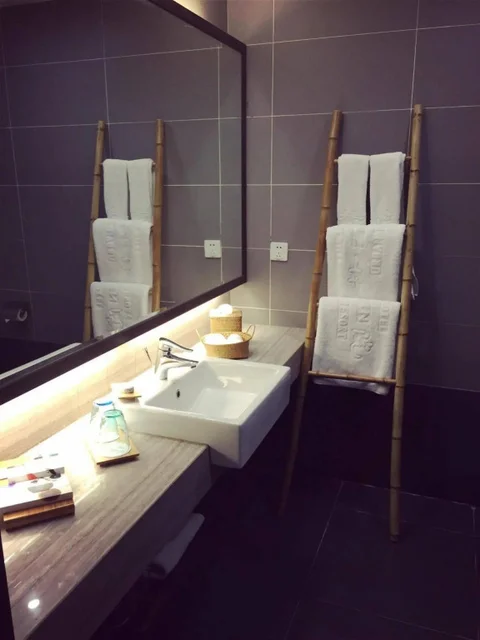 Чэнду: The Hotel Zen Urban Resort