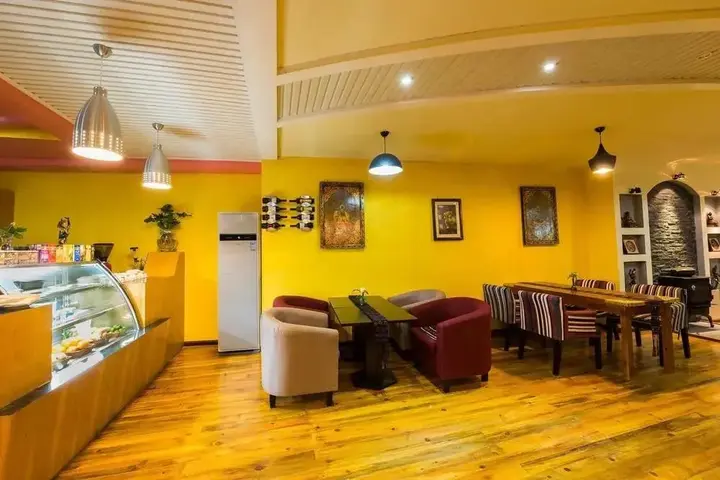 Шангри-Ла: Bodhi Yododo Inn