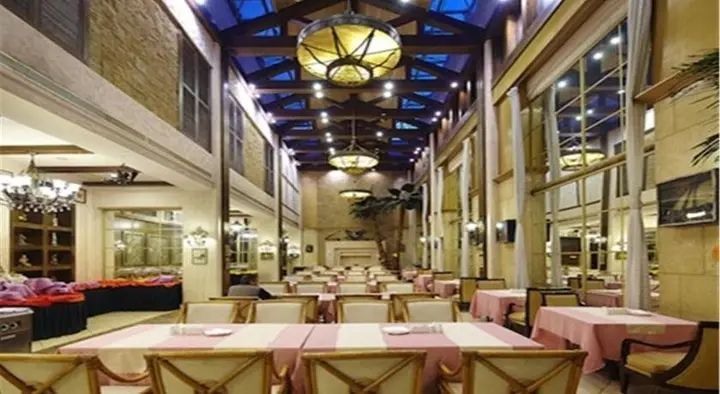 Пекин: RGHCM Garden Resorts