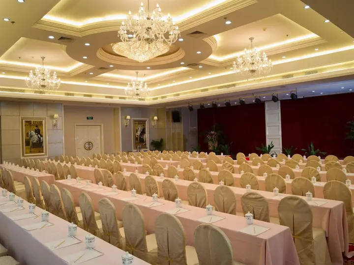 Вэньчжоу: Wenzhou Guomao Grand Hotel