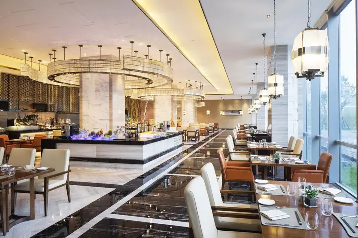 Лянфан: Sheraton Langfang Chaobai River Hotel