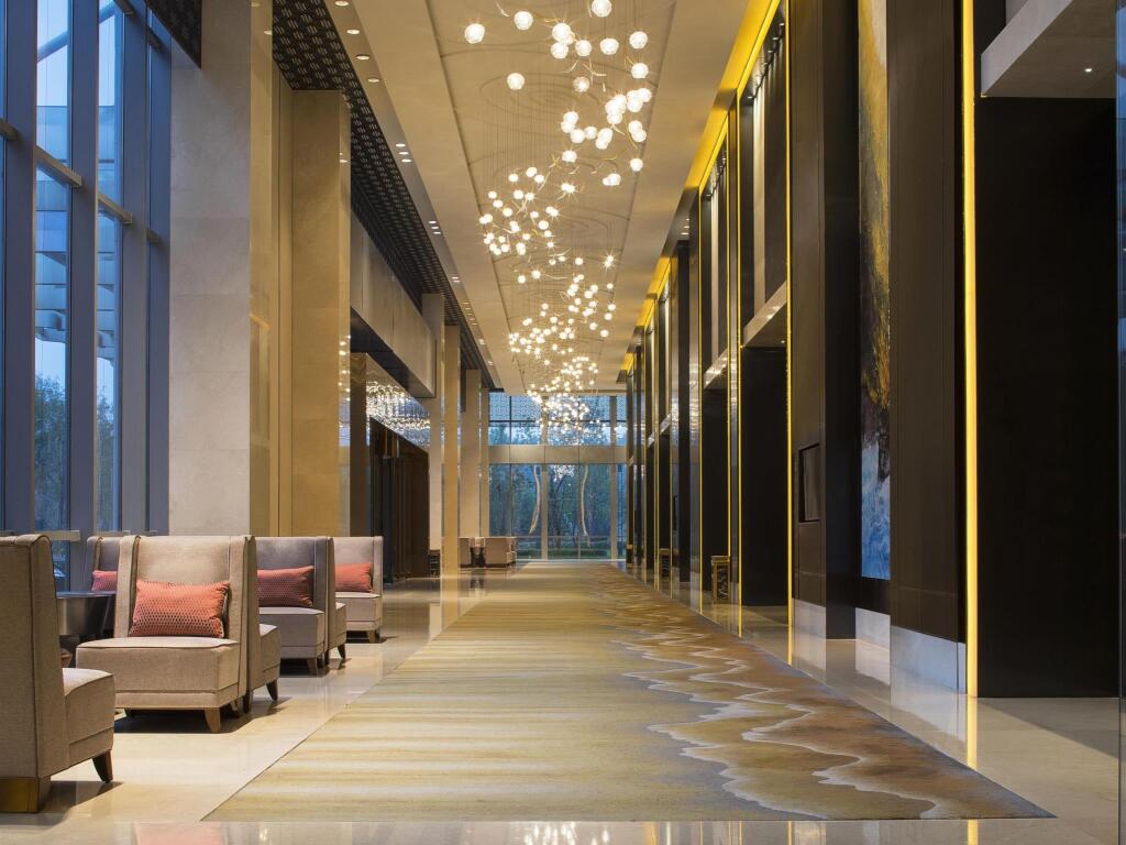 Лянфан: Sheraton Langfang Chaobai River Hotel